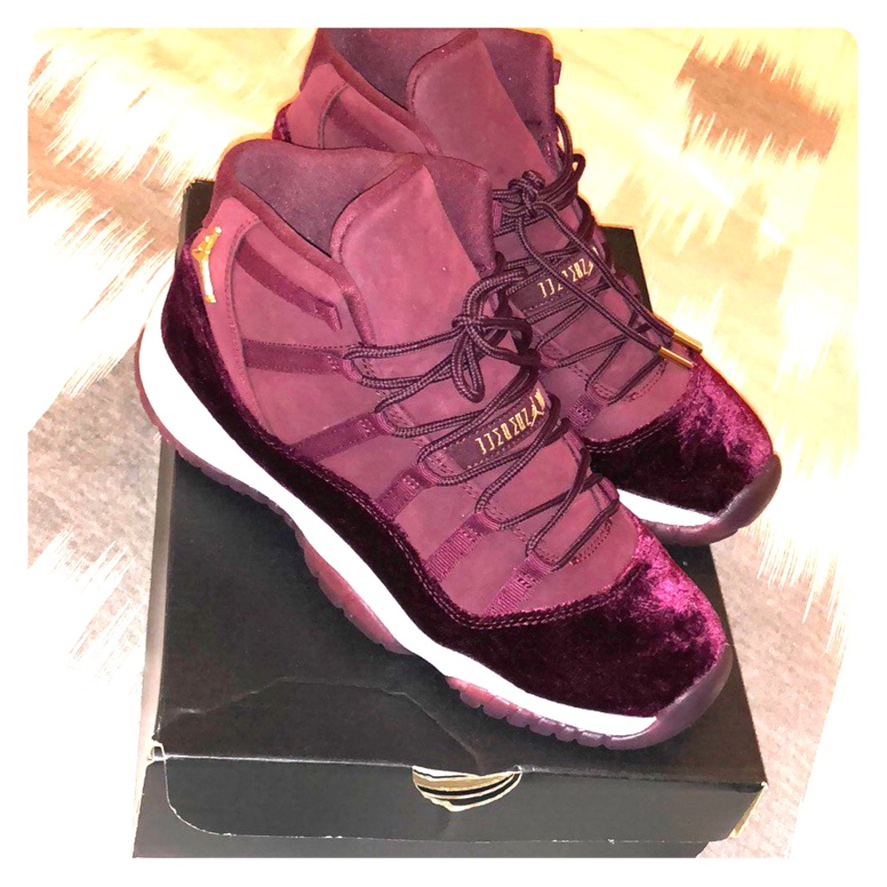 Nike Jordan Retro Heiress 11 XI Maroon 7y
